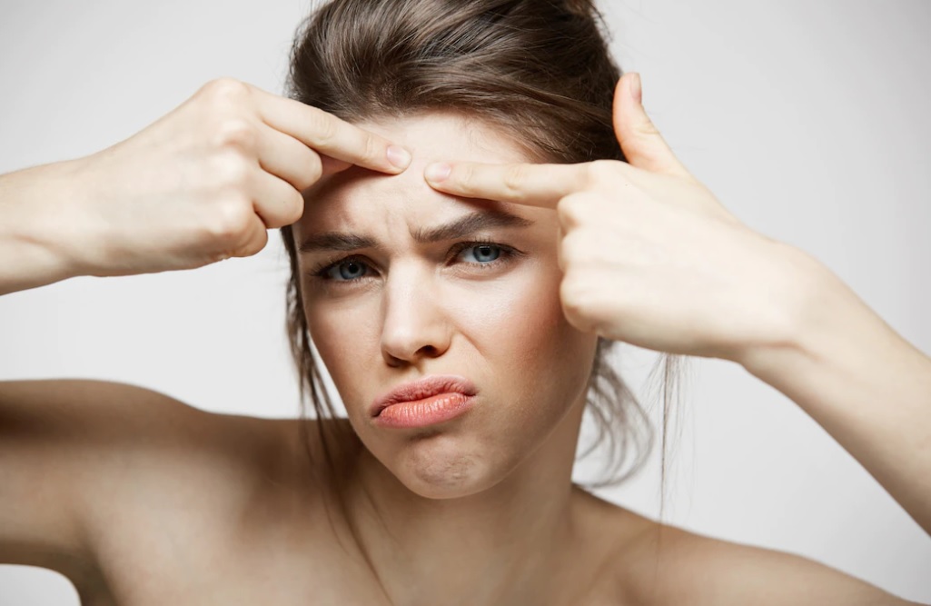 CBD Oil And Skin Health Research Image