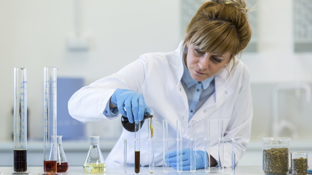 How CBD Oil Is Made Premium Quality Features Image