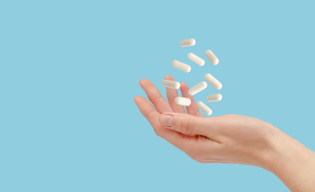 Has properties similar to the Q10 vitamin.